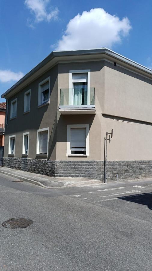 Residence Locatelli Rho Exteriör bild