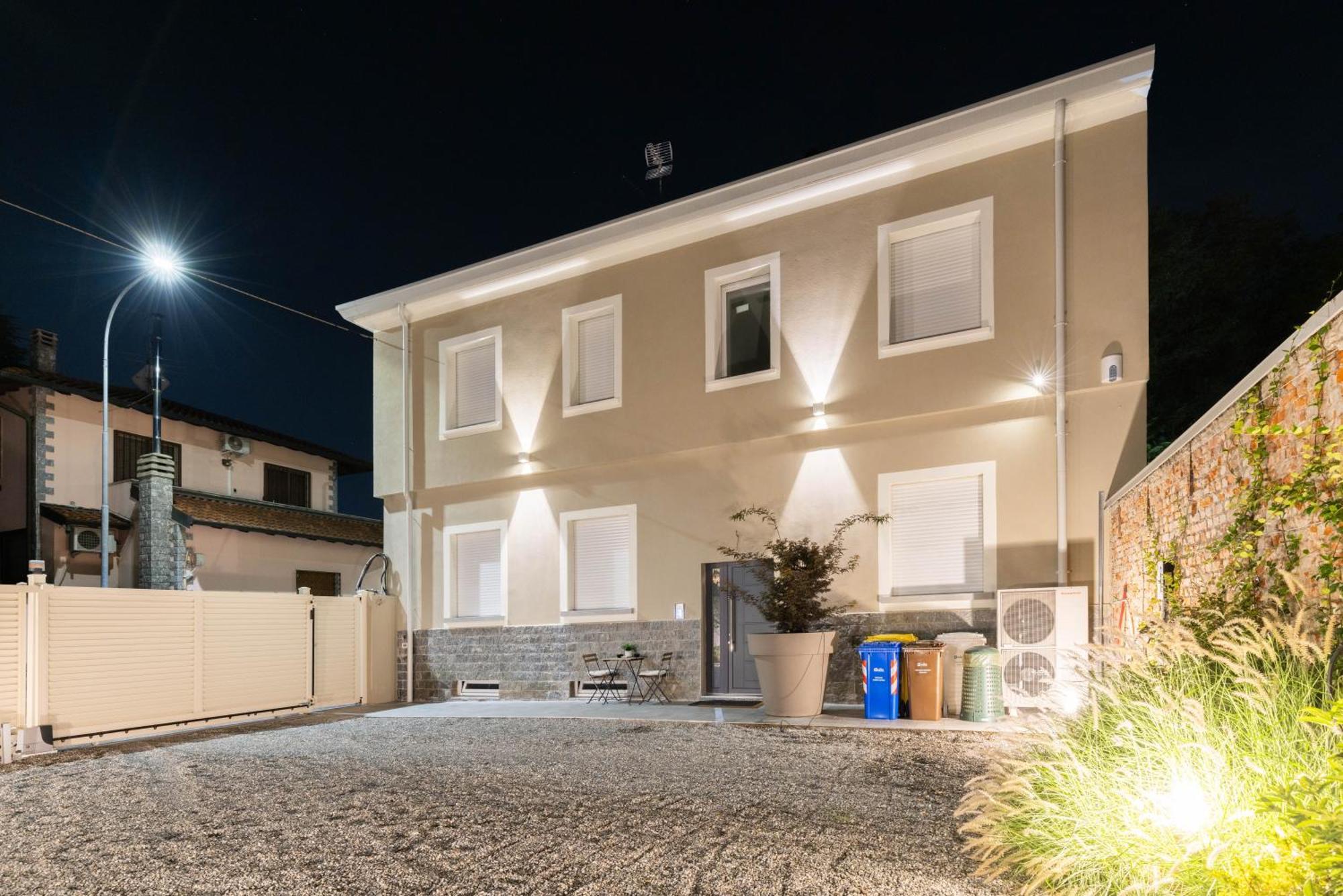 Residence Locatelli Rho Exteriör bild